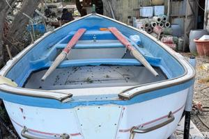 Gozzo siciliano con licenza