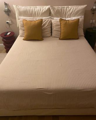LETTO MATRIMONIALE CON CONTENITORE