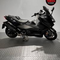 Yamaha TMAX 560