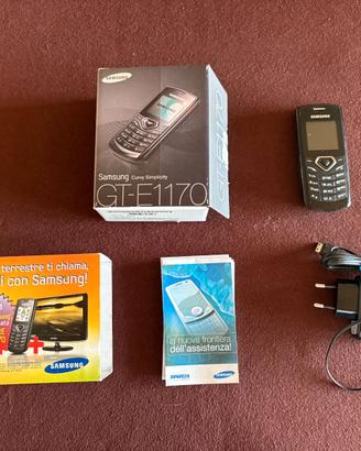 Telefono cellulare Samsung GT-E1170 Black Classic