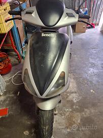 scuter benelli 491
