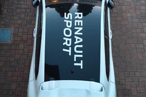 Clio RS Trophy 1.6 220CV