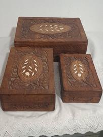 tris scatole portagioie in  legno vintage