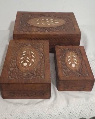 tris scatole portagioie in  legno vintage