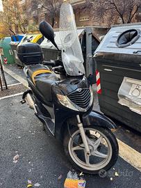 Honda SH 150 - 2008