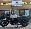 moto-guzzi-v7-stone