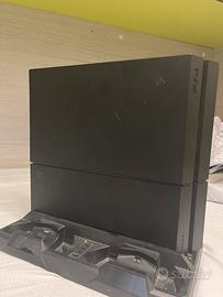 Playstation 4+ con rbase raffredamento(trattabile)