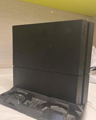 Playstation 4+ con rbase raffredamento(trattabile)