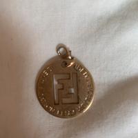 Medaglia fendi