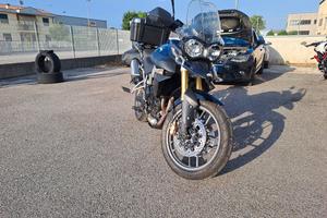 Triumph Tiger 800