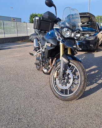 Triumph Tiger 800