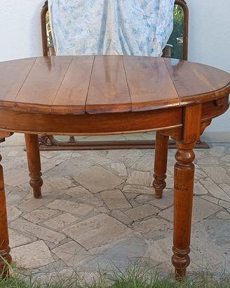 Tavolo rotondo allungabile in legno massello