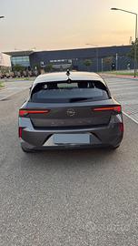 Opel astra 12/2024