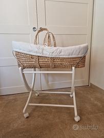 cesta in vimini per neonati