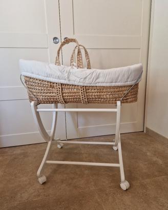 cesta in vimini per neonati
