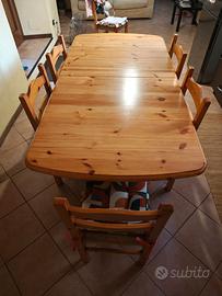 Tavolo allungabile in legno massello