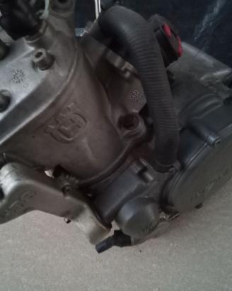 Motore Husqvarna 250 carburatori