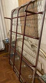 Rete matrimoniale oiu tastiera in ottone