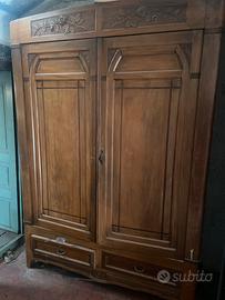 Armadio stile liberty due ante