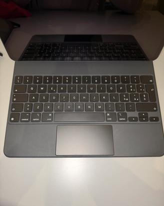 Apple IPad Pro 12.9” + con accessori originali.