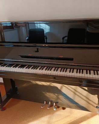 pianoforte Kaiser 1 / Yamaha 