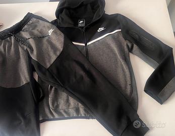 Tuta completa Nike tech fleece