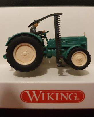 Modellino trattore MAN con falciatrice