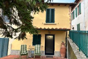 Appartamento con giardino