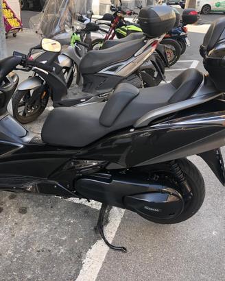 Honda SW-T400