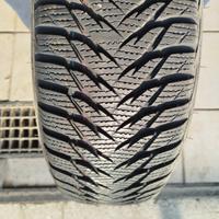 gomme termiche Goodyear Ultragrip 