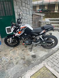 Ktm duke 125cc