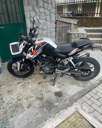 Ktm duke 125cc