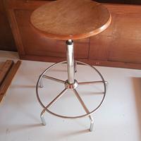 SGABELLO GEOMETRA VINTAGE