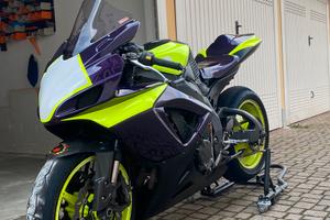 Suzuki Gsx-R 750