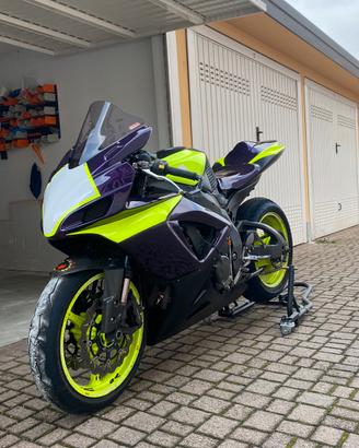 Suzuki Gsx-R 750