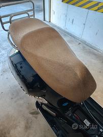 Sella per Vespa 250 GTS 
