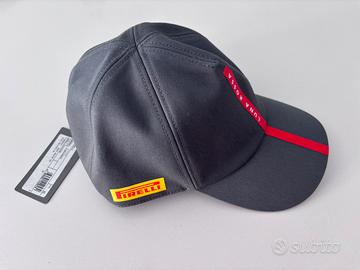 Cappellino Prada luna rossa Pirelli nuovo