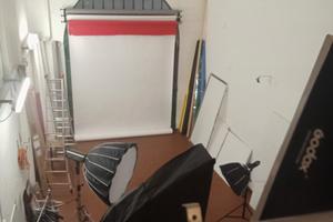 Studio fotografico in condivisione