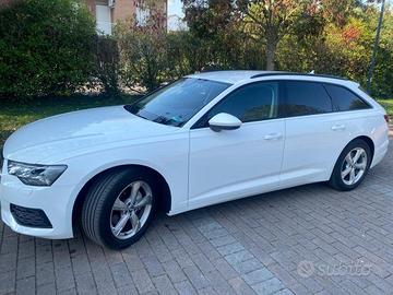 AUDI A6 Avant 40 2.0 TDI S tronic Business Design