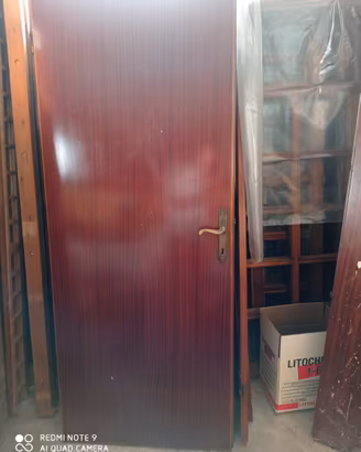 Porte in legno e vetro