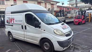 Opel vivaro 2.0 hdi