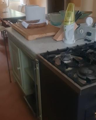 Isola cucina di marmo