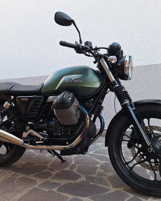 MOTO GUZZI V7 750 – COME NUOVA – SOLO 10.686 KM!