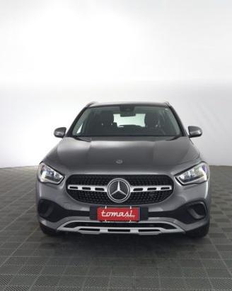 MERCEDES-BENZ CLA sse GLA GLA 200 d Automatic BU