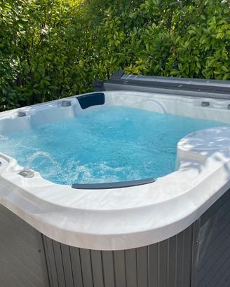 Mini Piscina | Vasca idromassaggio