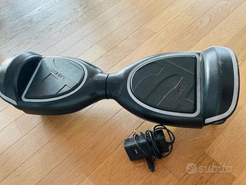 hoverboard elettrico nero Lexgo con caricatore