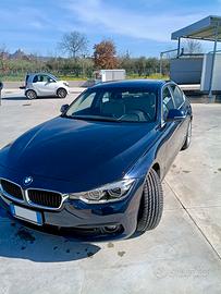 BMW 320d Business Advantage Aut. - Tetto, LED, 18”