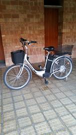 BICI ELETTRICA 