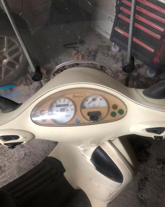 Vespa Piaggio 50 cc