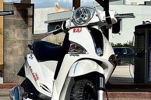 Piaggio Liberty 125 è Liberty 50